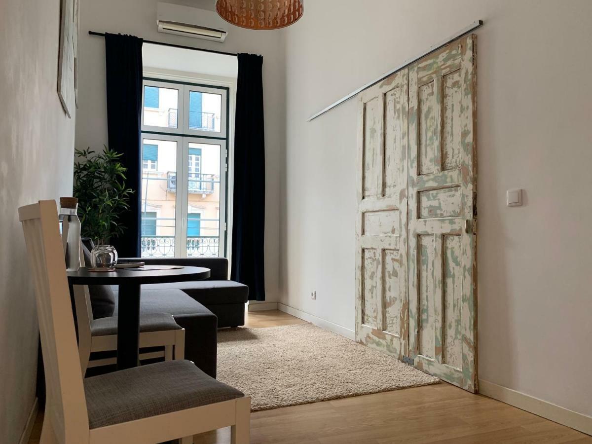Old Town Lx Suites Lisboa Ngoại thất bức ảnh